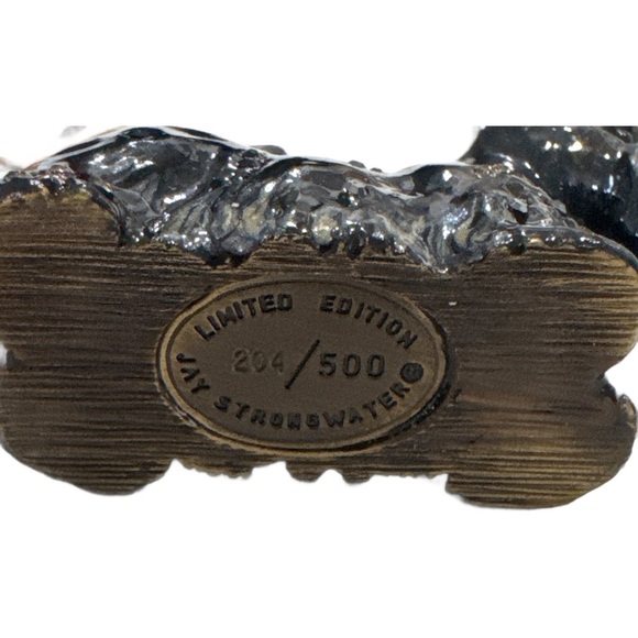 JAY STRONGWATER SEATED MINI SCOTTIE DOG FIGURINE LTD 204 of 500 SWAROVSKI
5064 - Picture 6 of 6